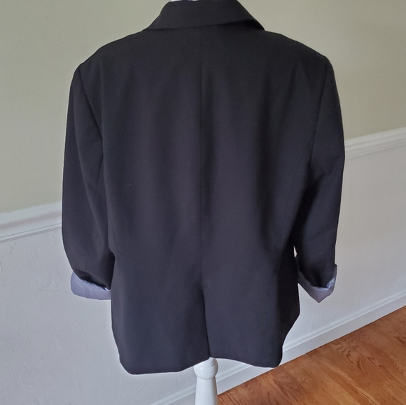 Calvin Klein Women's Black 2 Button Lux Blazer Lined Size 14W - Picture 8 of 12